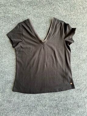 Velez V-Neck Back Short Sleeve Dressy T-Shirt Black 100% Cotton  MEDIUM